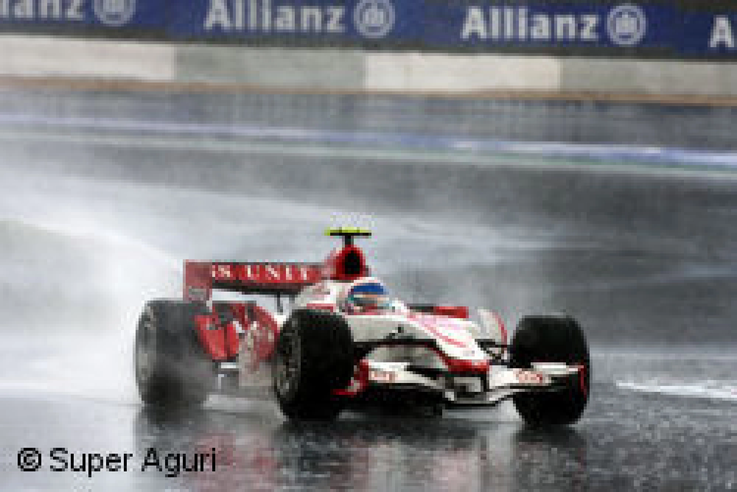 Super Aguri Report – A Disastrous Finish for the Home GP