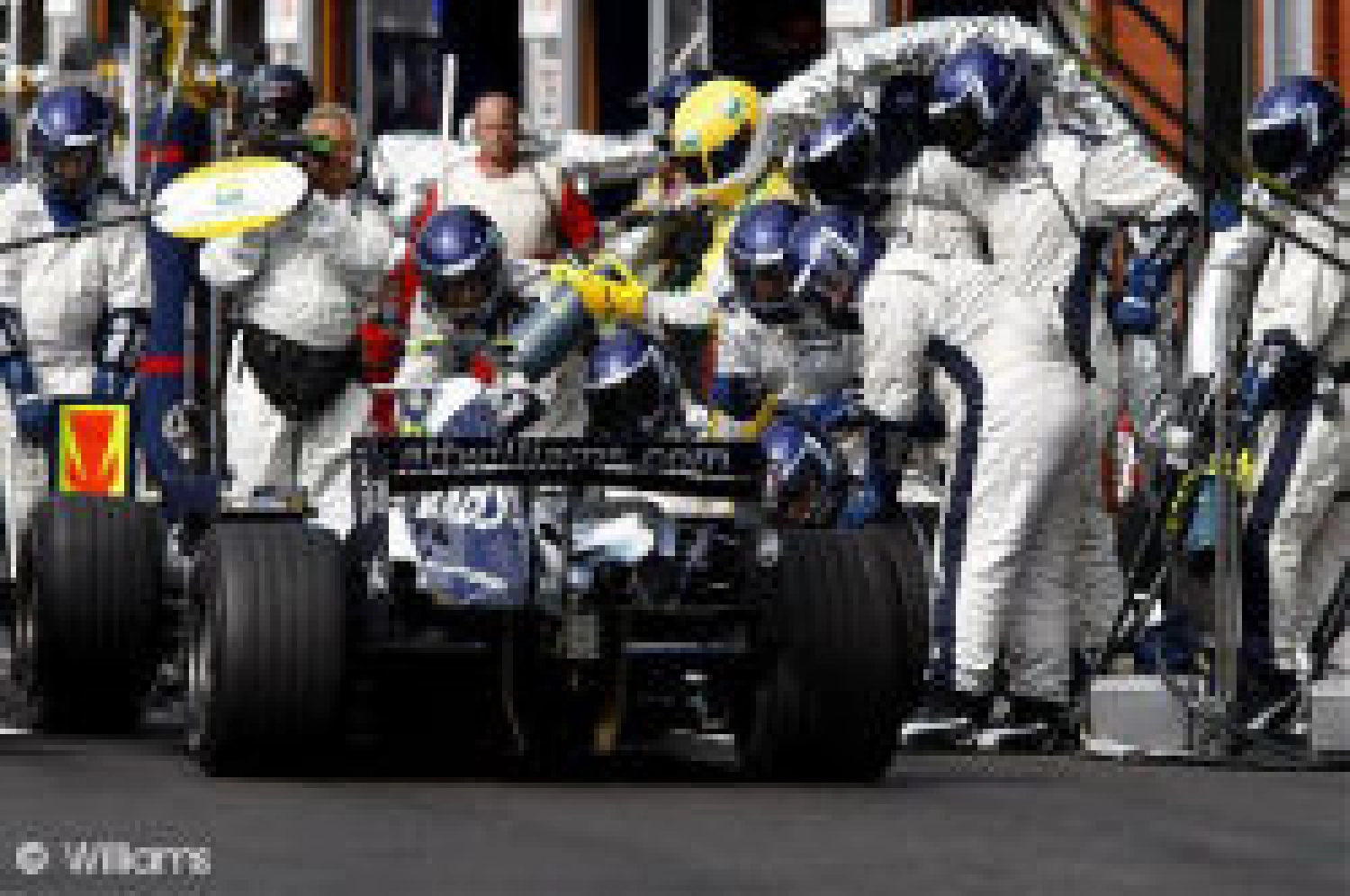 Friday Report – Williams is not afraid of water!