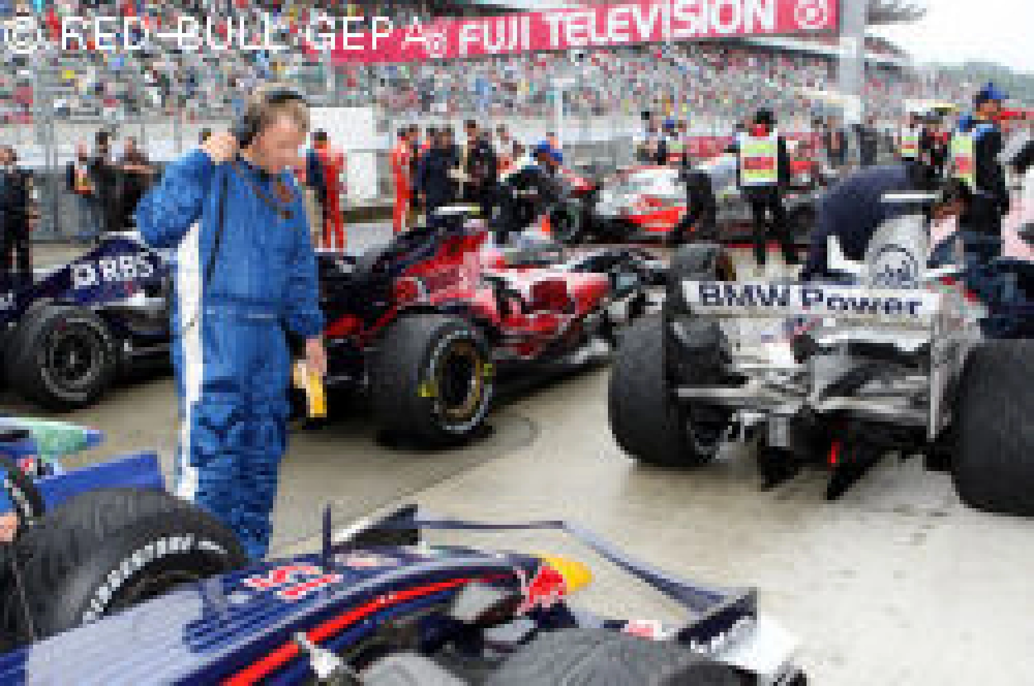 The BMW and Williams teams are under investigation!
