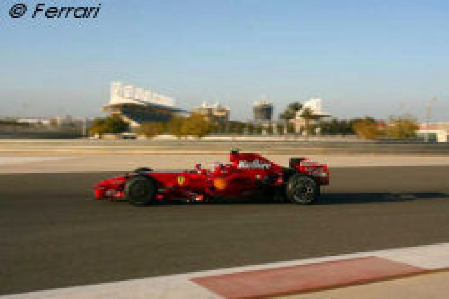 Eight days of testing in Bahrain for BMW-Sauber