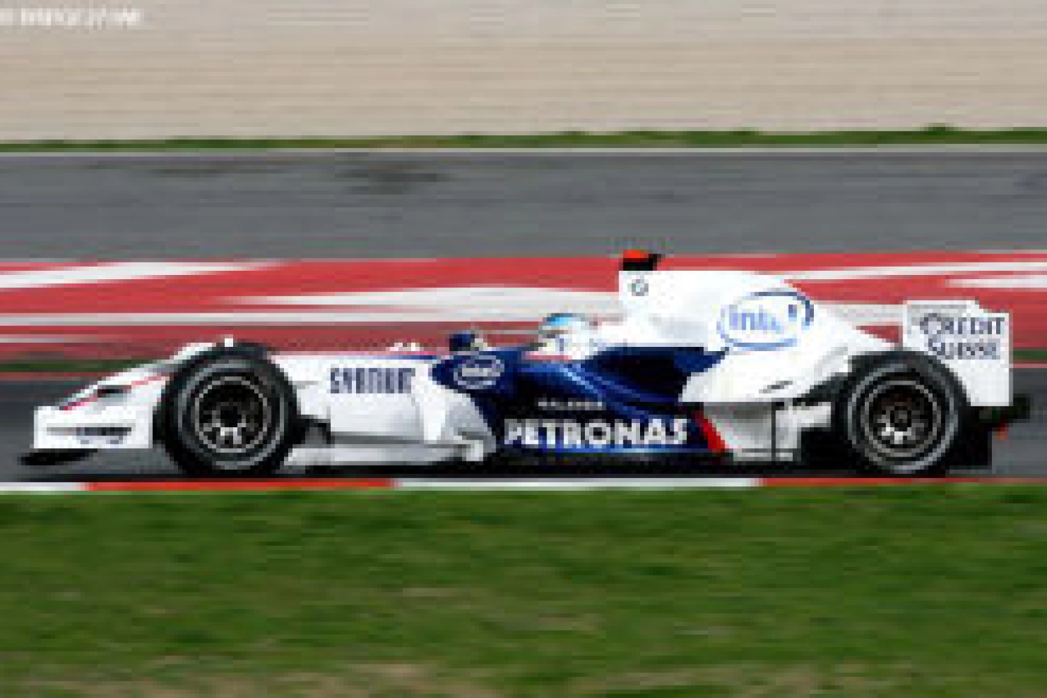 Heidfeld predicts more racing accidents in 2009