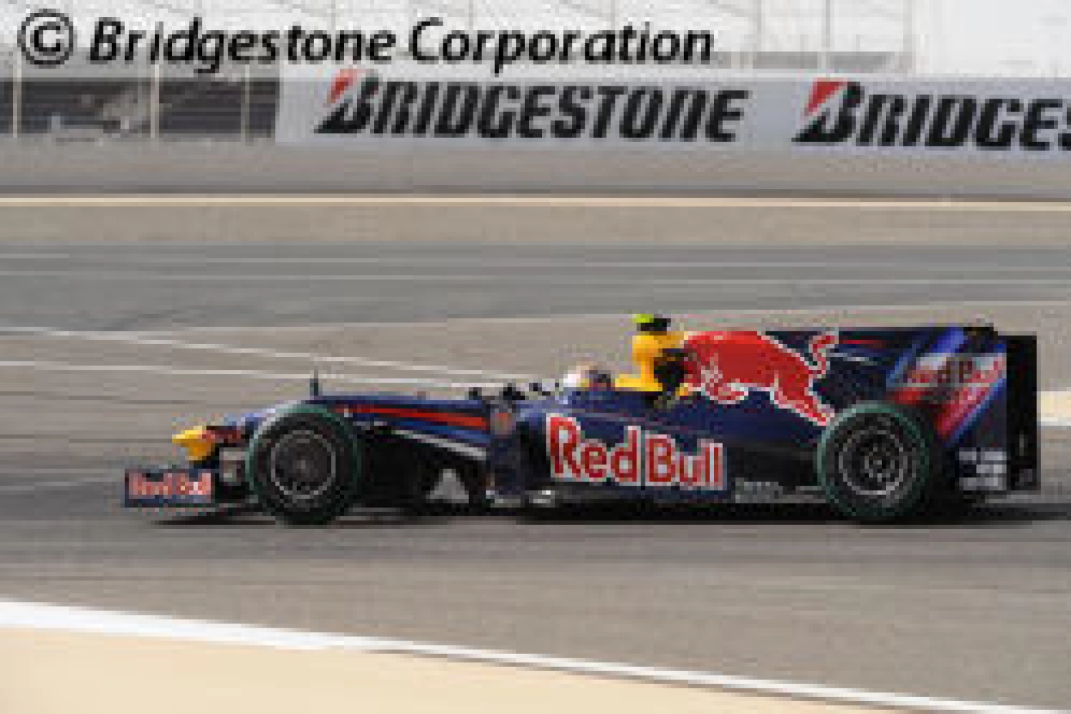 Red Bull confirms engine failure for Vettel