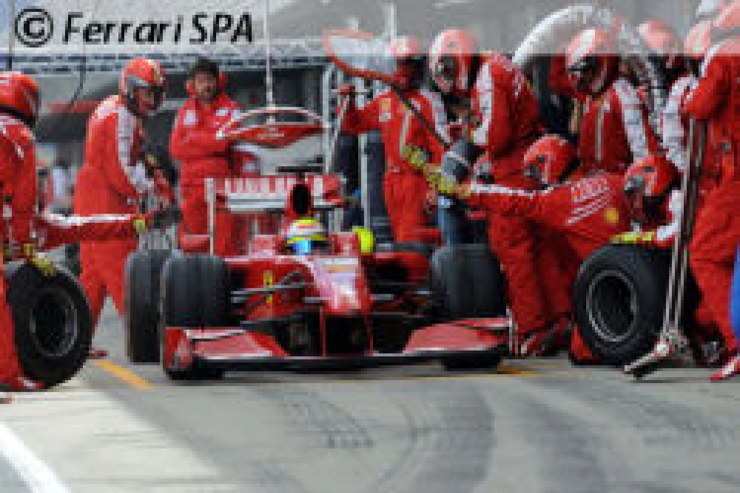 The weight of the single-seaters unknown in 2010 before the start of the GPs