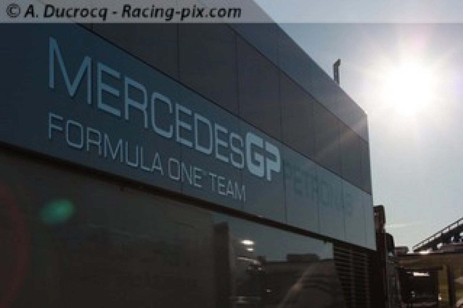 Brawn says it: the Mercedes F-Duct must be improved
