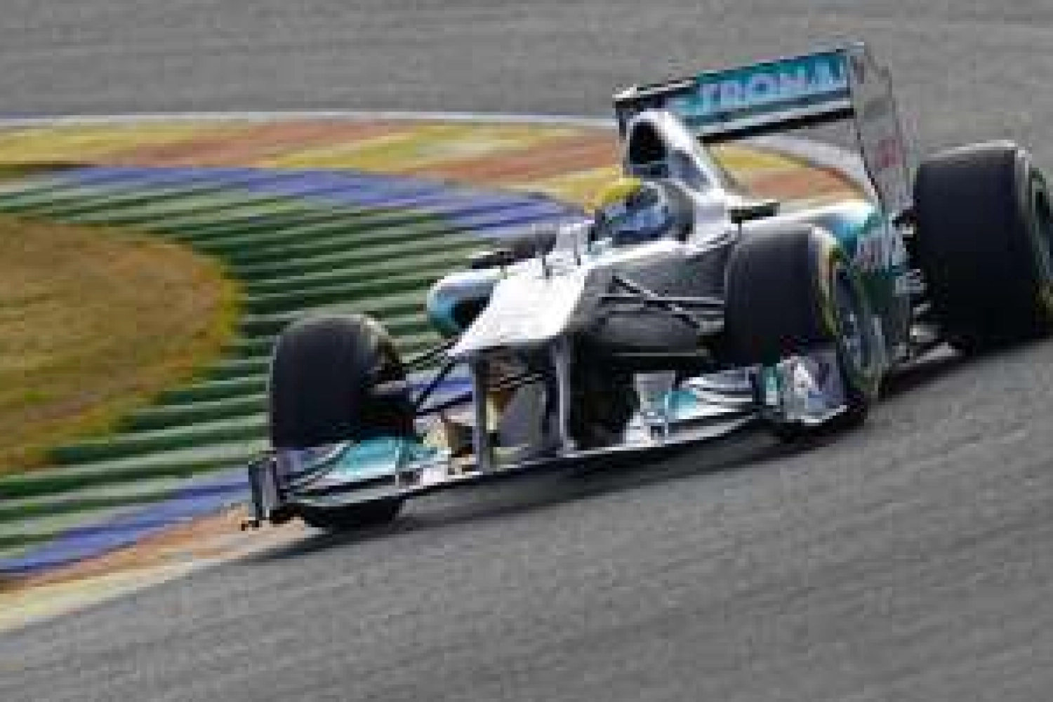 Report Friday: Mercedes GP – It’s off to a good start!