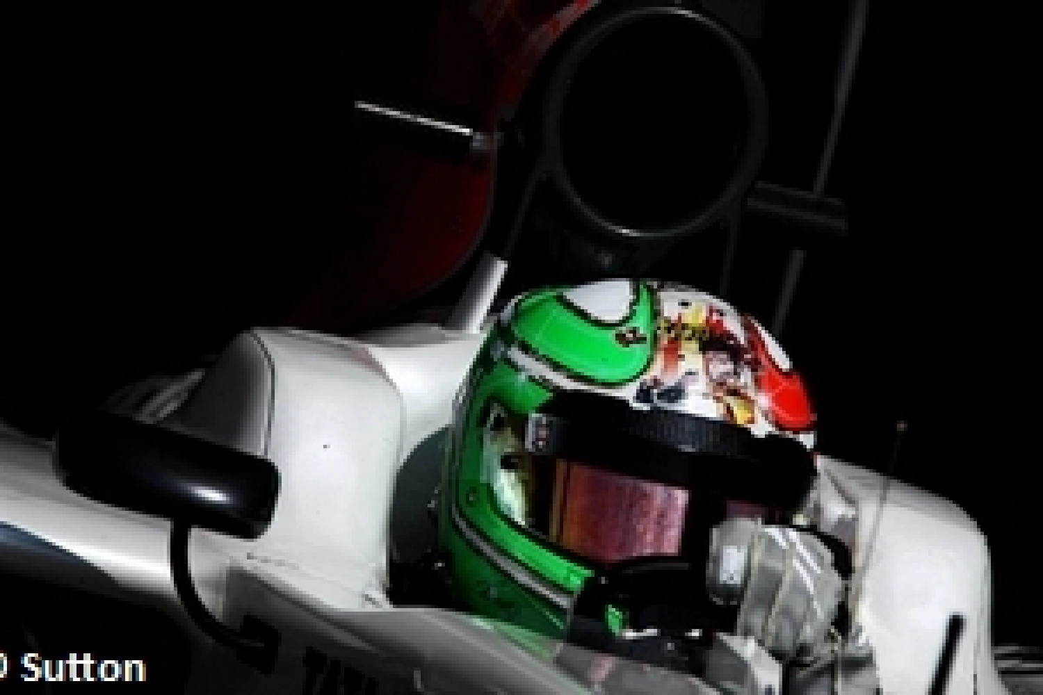 Sunday: Liuzzi the only one to reach the finish for HRT
