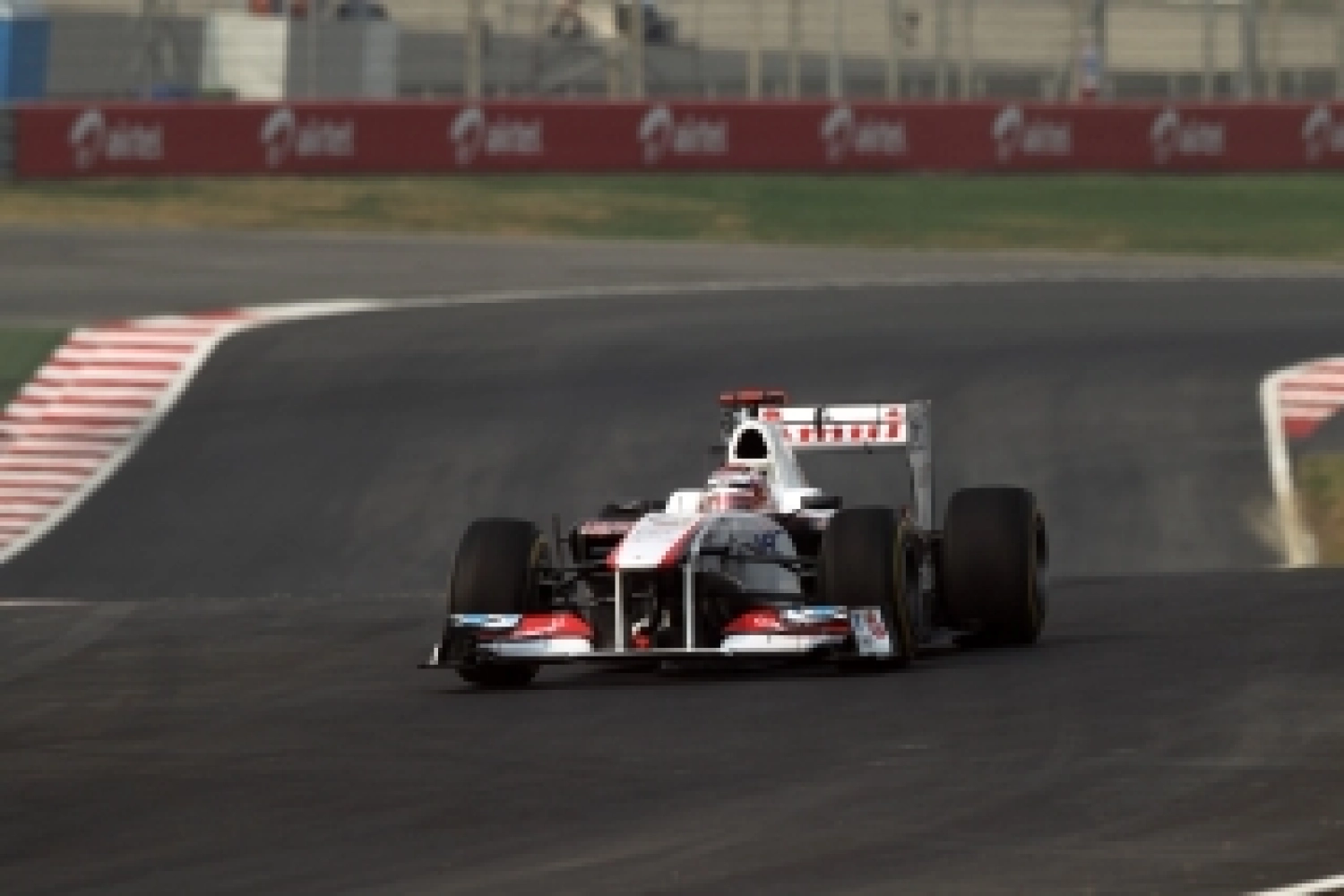 Saturday: Disappointing Qualification for Sauber