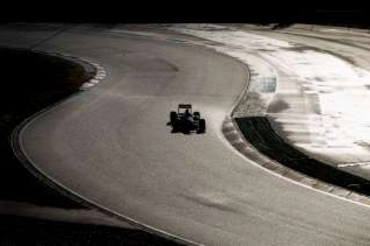 Tension between Hamilton and Red Bull