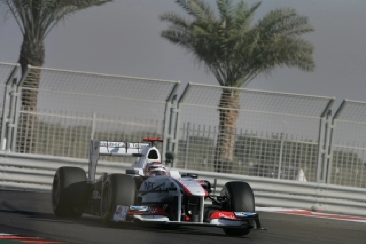 Sunday: A point worth its weight in gold for Kobayashi and Sauber