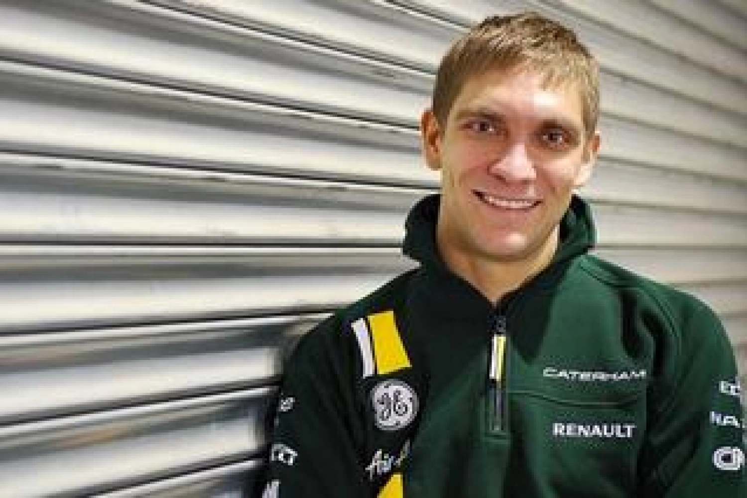 Vitaly Petrov replaces Jarno Trulli at Caterham F1!