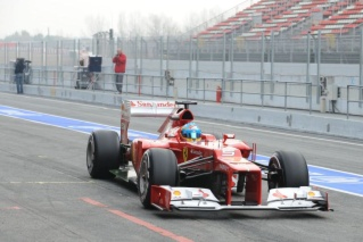 Friday: Ferrari drivers have balance issues