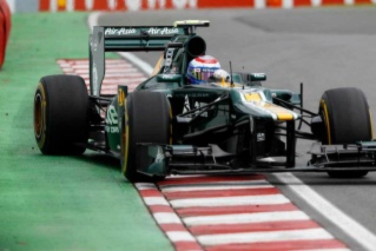 Friday: Positive day for Caterham despite Kovalainen’s crash