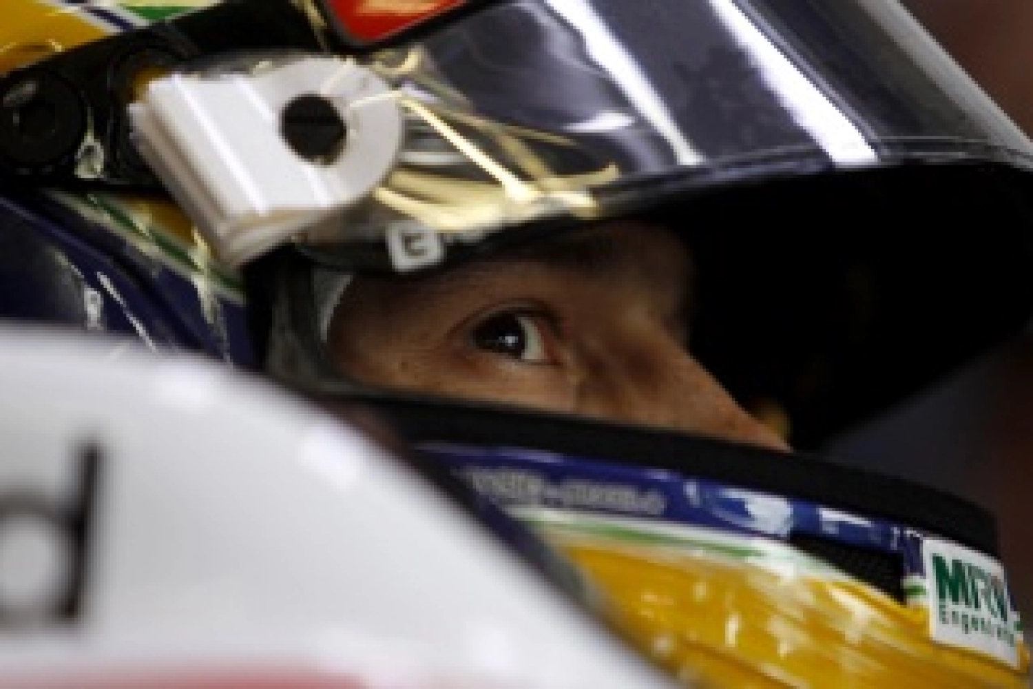 Sunday: Senna brings a point for Williams