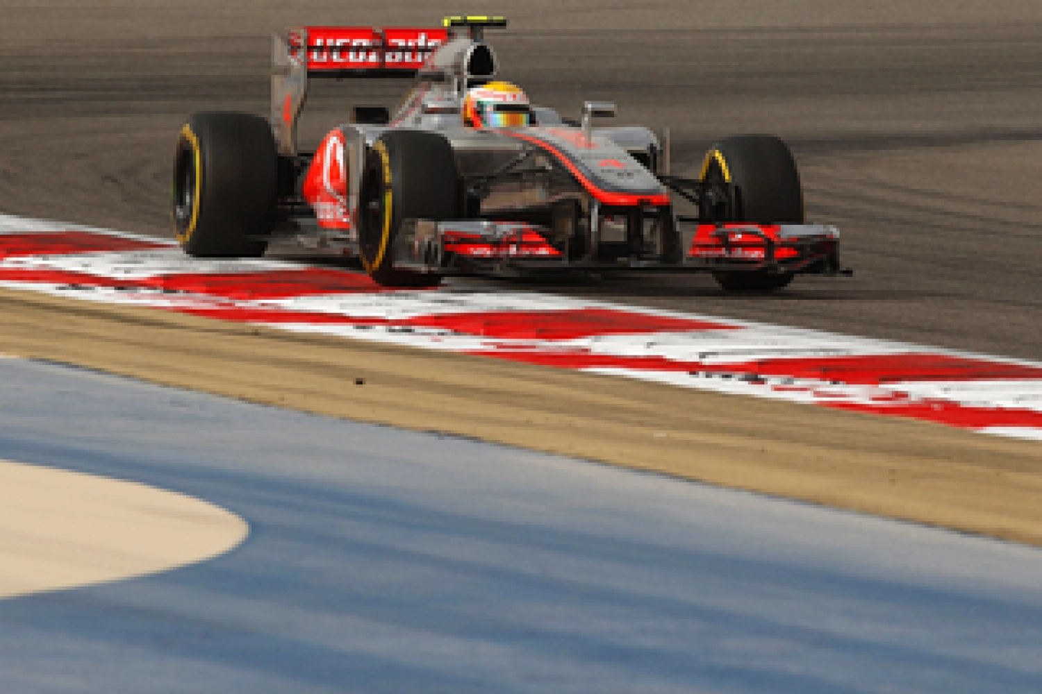 Saturday: Hamilton thrilled with his position, Button disappointed