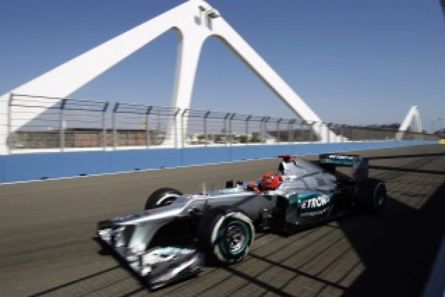 Sunday: Mercedes and Schumacher back on the podium
