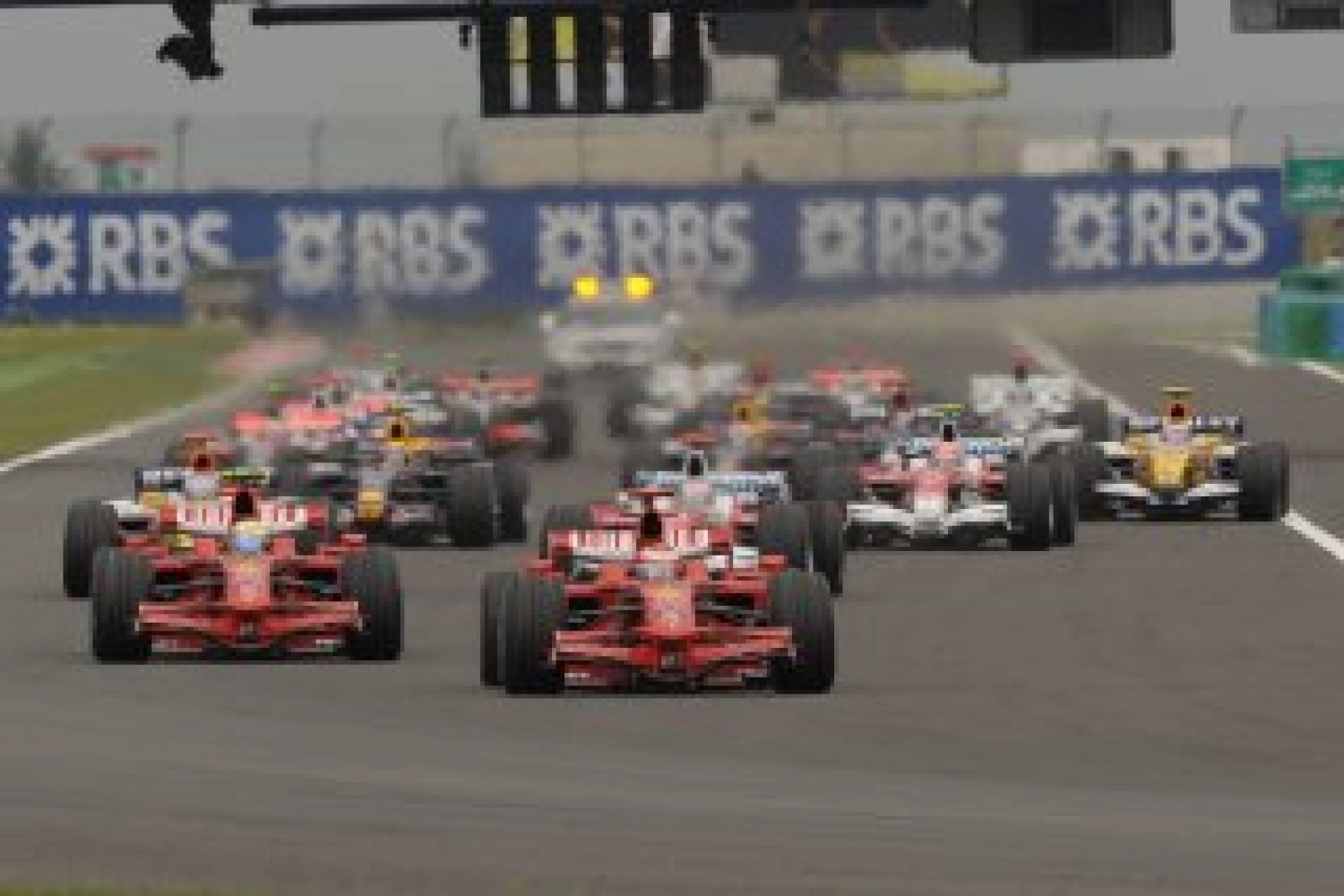 Young drivers test program at Magny-Cours