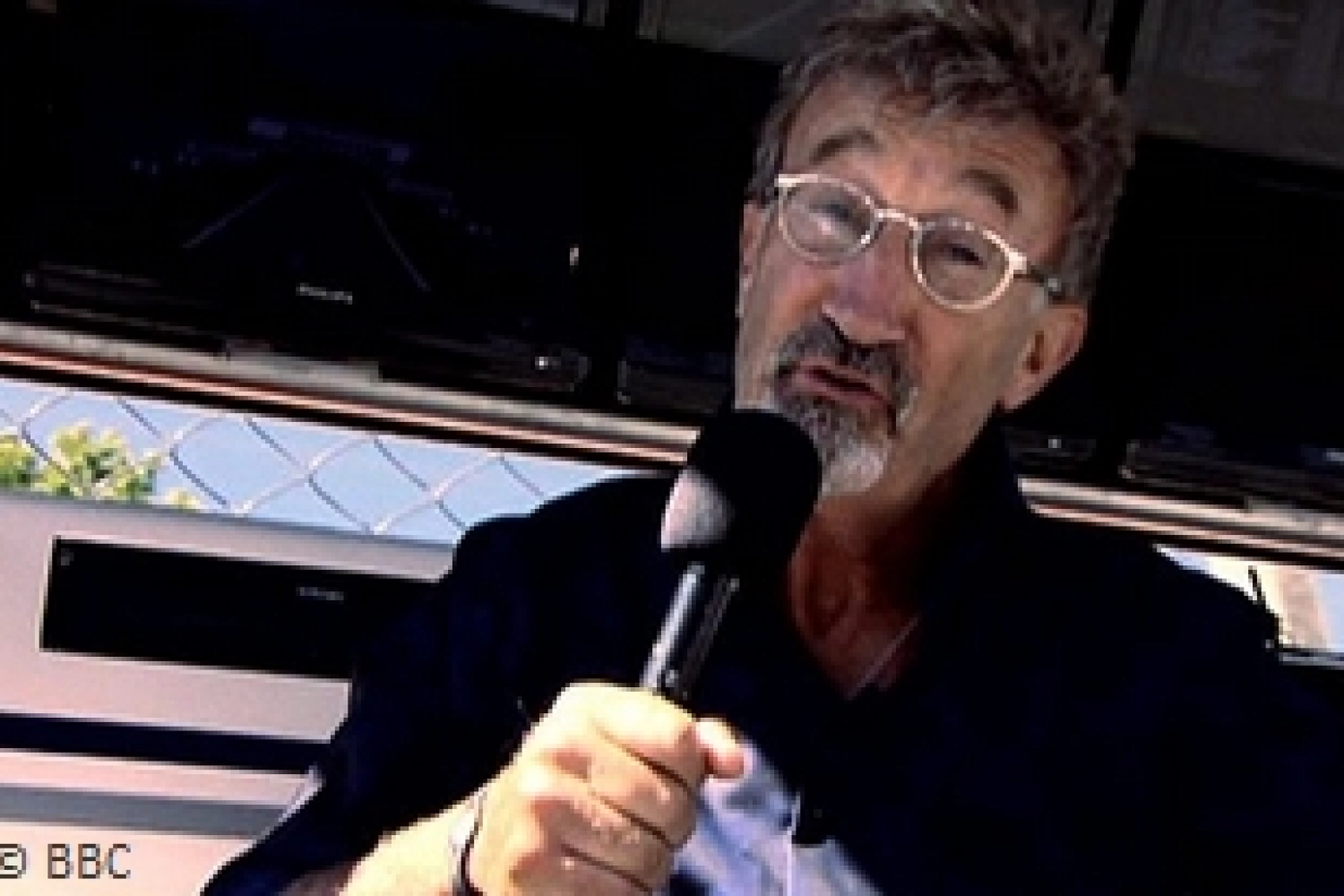 Eddie Jordan sees Lewis Hamilton at Mercedes