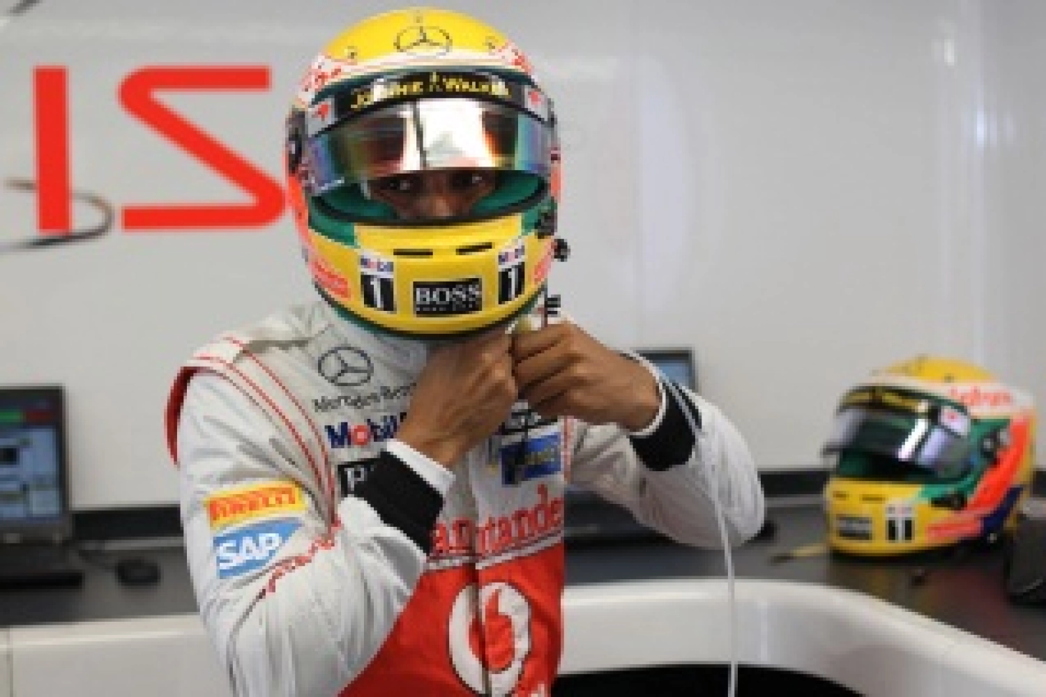 South Korea – Free Practice 1: Lewis Hamilton in the early morning