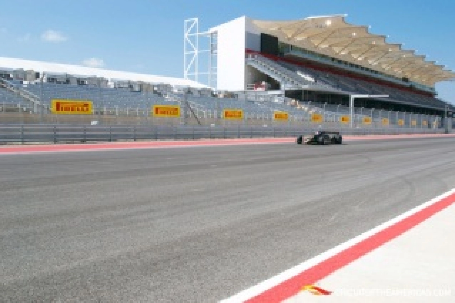 A set of hard tires to discover the Circuit of the Americas