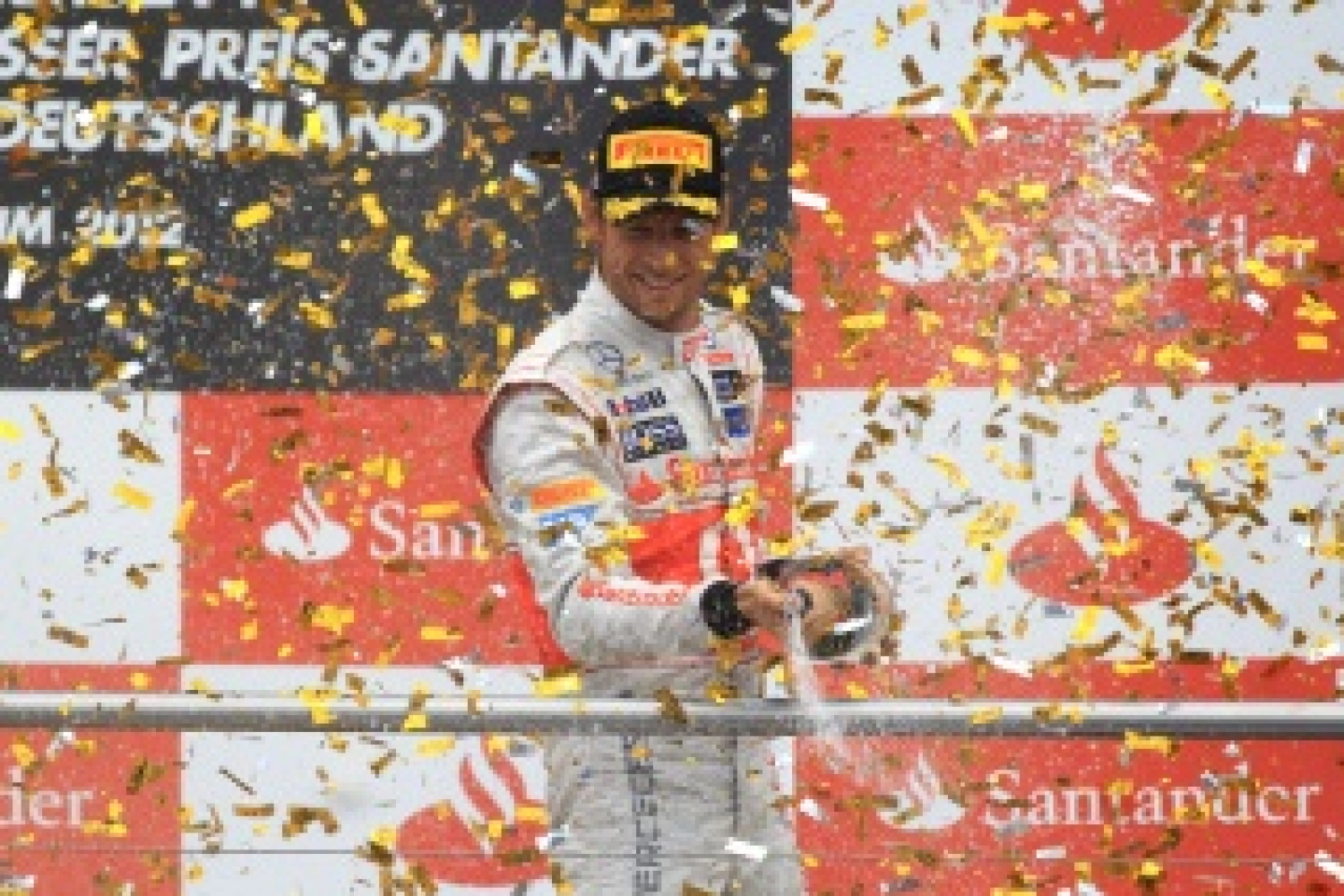 Brazil – Race: Button wins, Vettel world champion