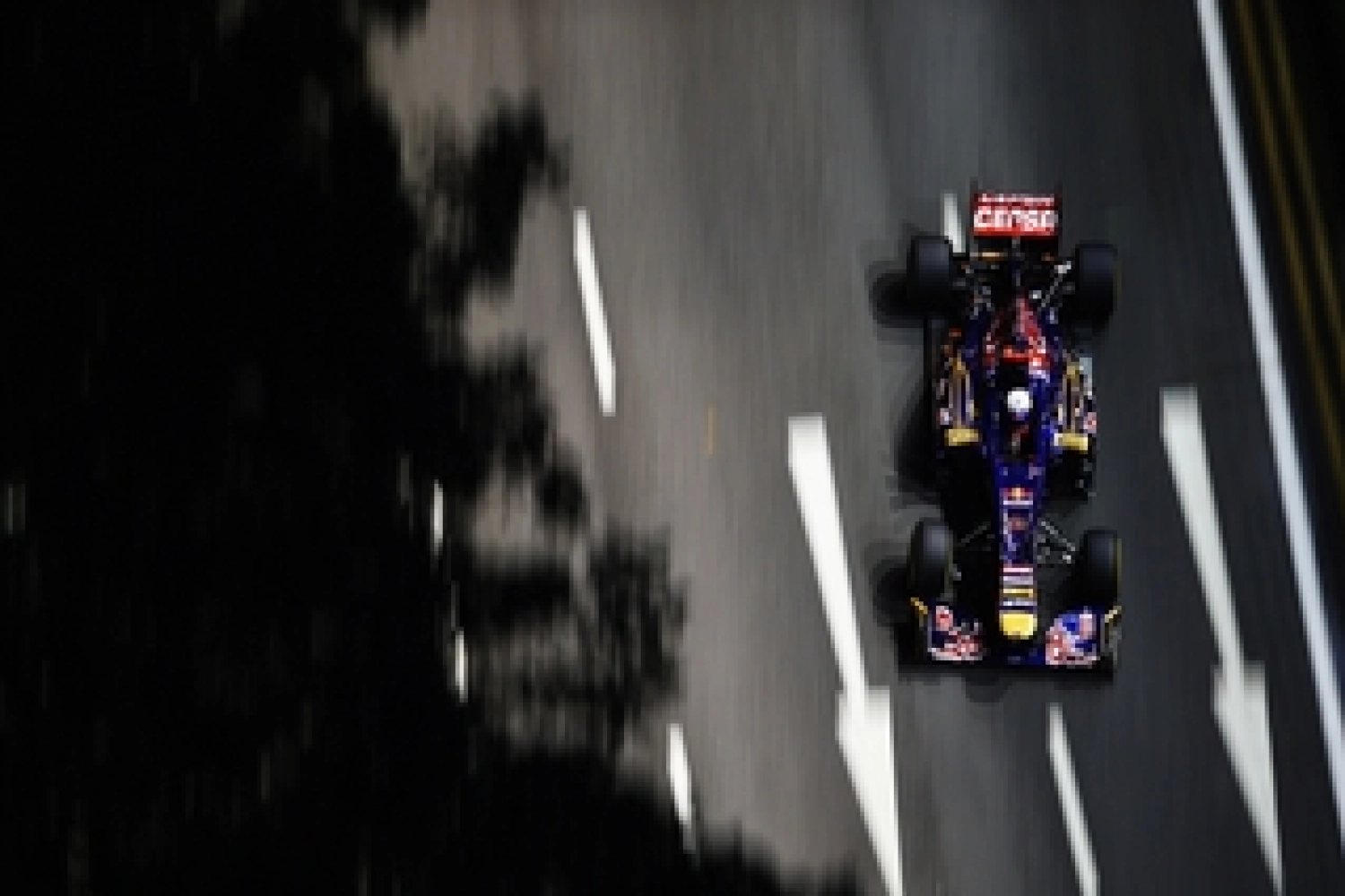 Mateschitz unhappy with Toro Rosso’s performances