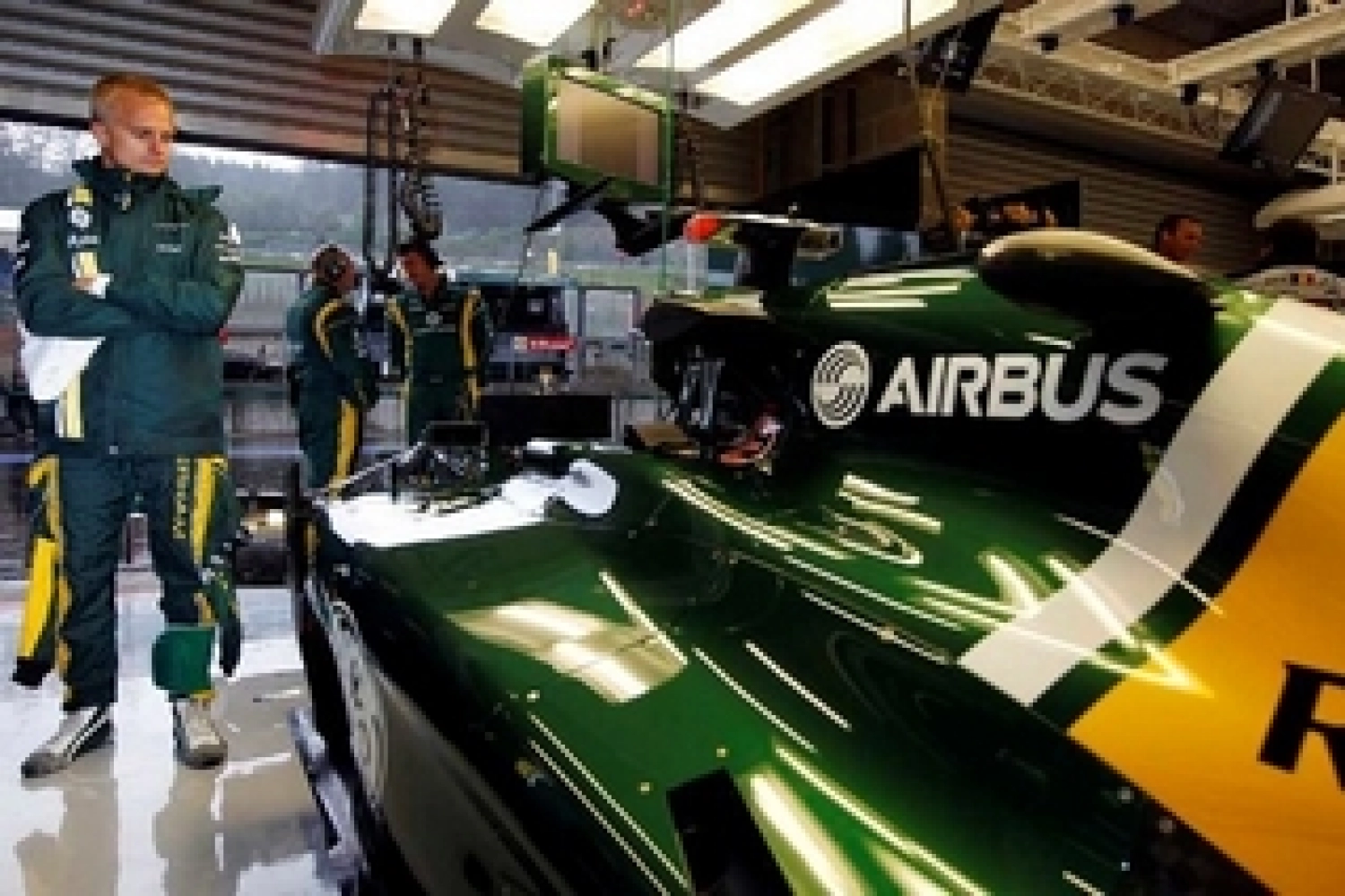 Heikki Kovalainen coveted by Pirelli… and Caterham