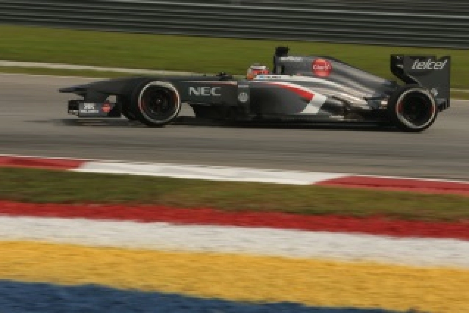 Sauber could extend with Ferrari and Caterham with Renault