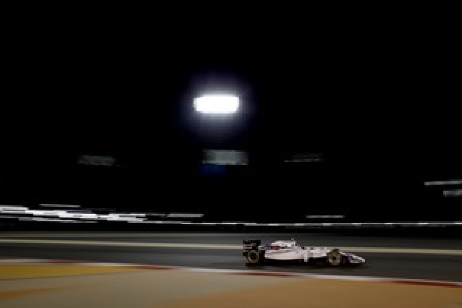 Sunday: Massa and Bottas pay for tire degradation at Williams