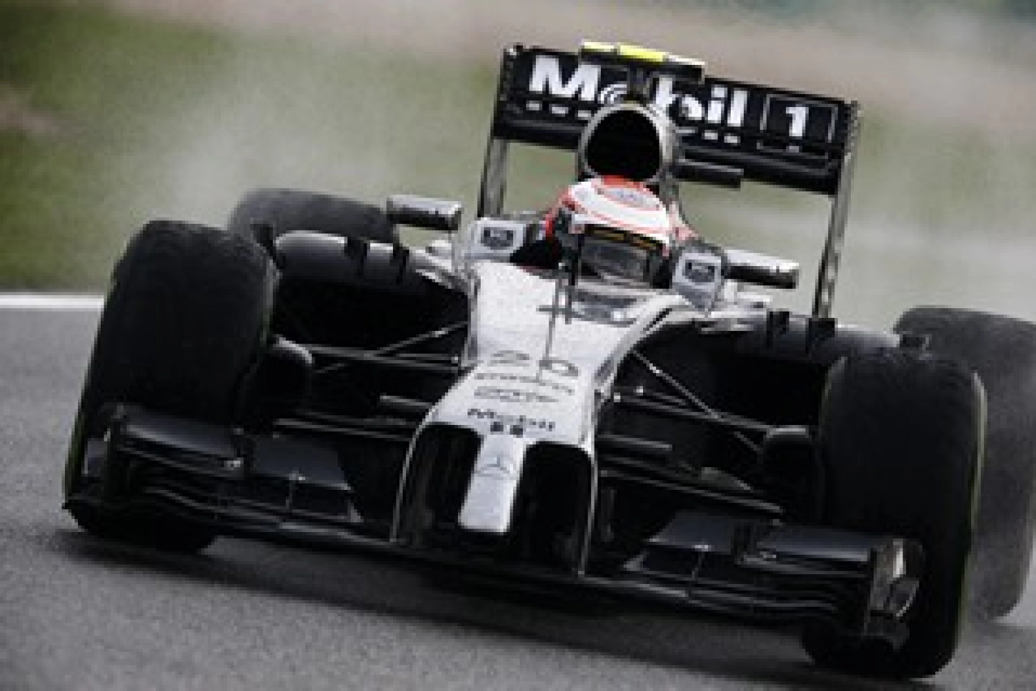 Sunday: Button inspired for McLaren, but rookie mistake for Magnussen