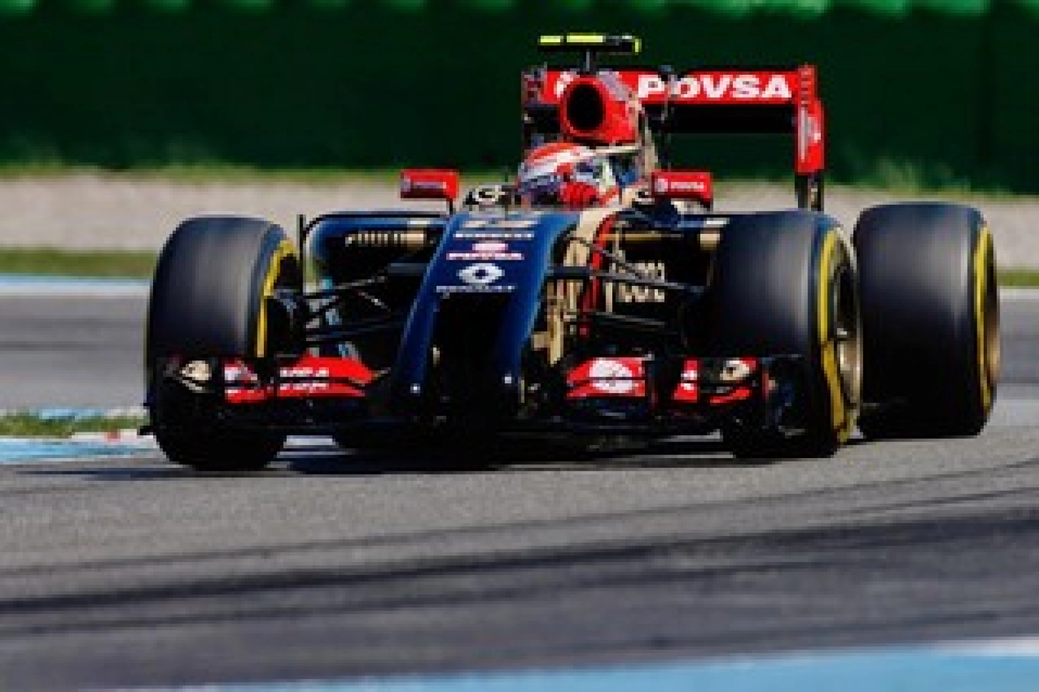 Saturday: Lotus F1 expected better but fails in Q1 at Suzuka