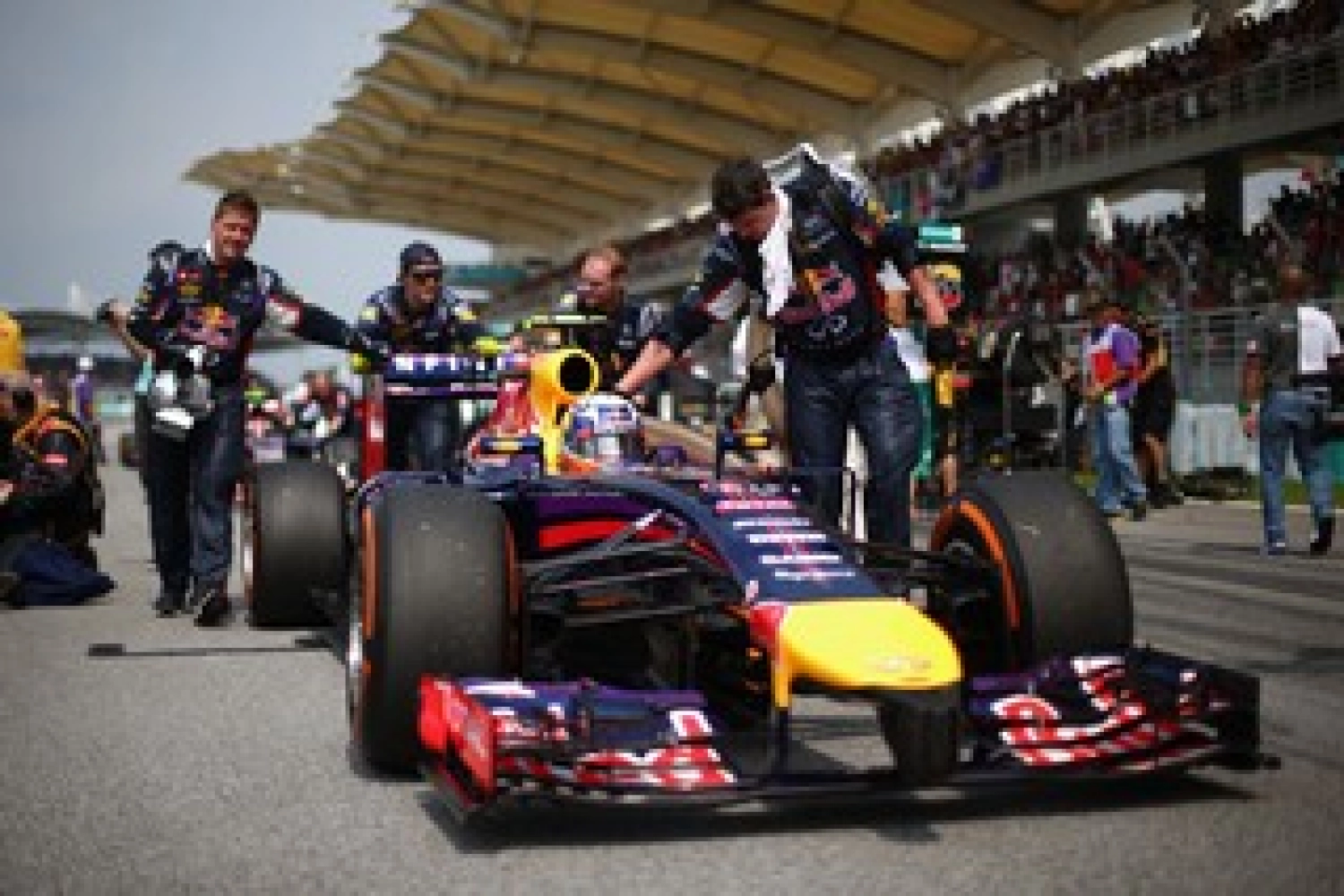 Ban of FRIC in F1: No agreement between teams?