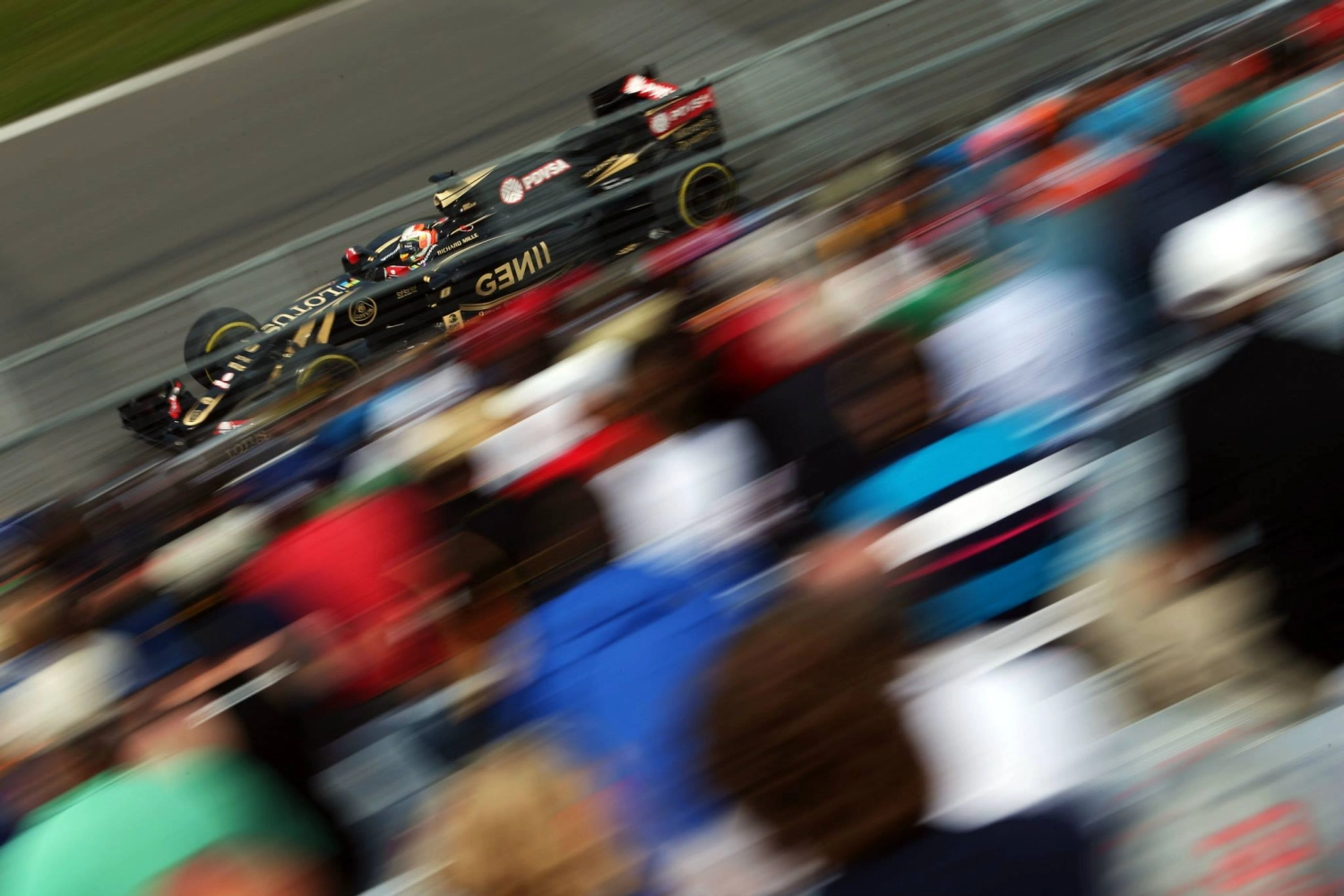 Canada: After Satisfactory Qualifications, Higher Ambitions for Lotus