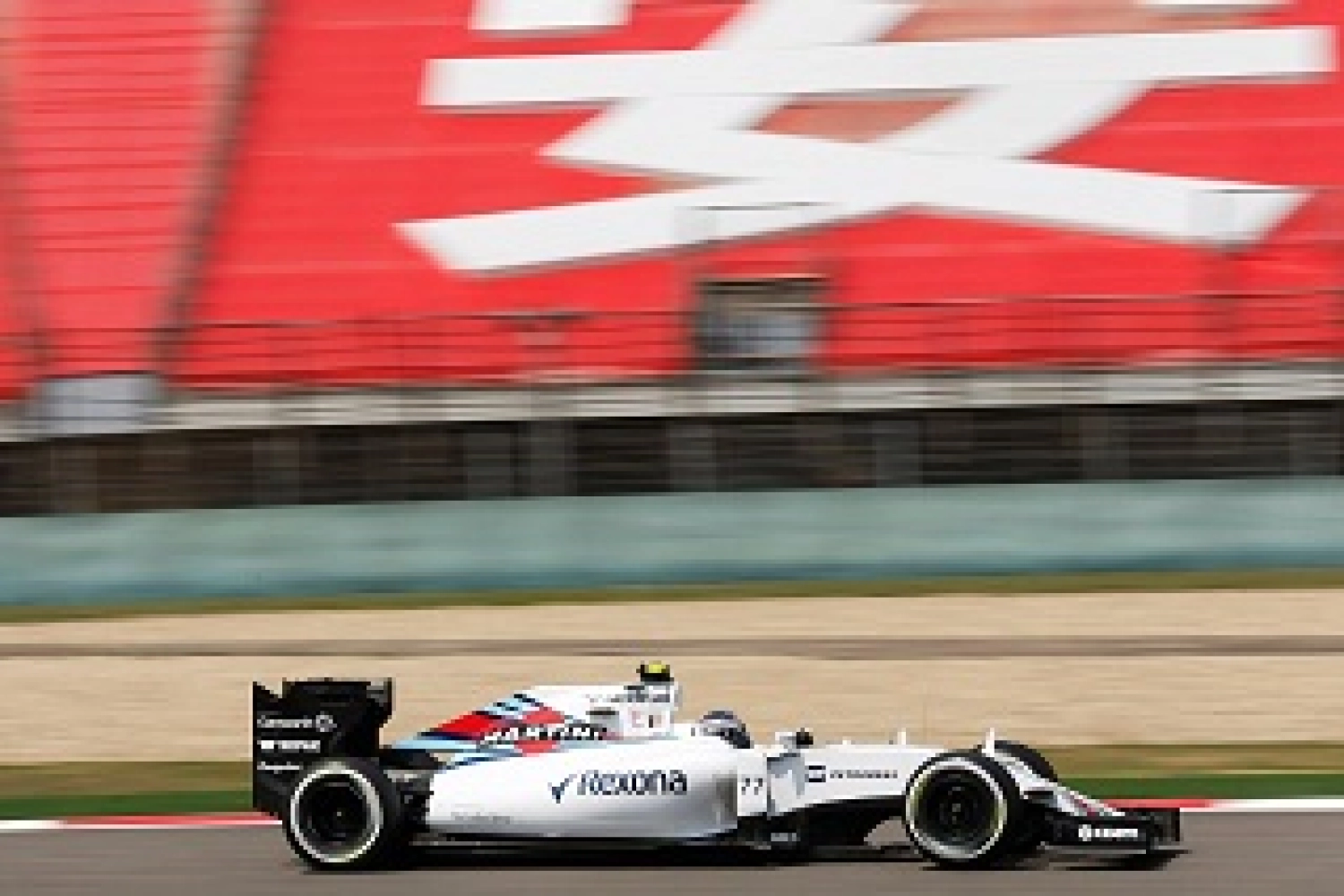 Williams: A first day without shine for Bottas and Massa
