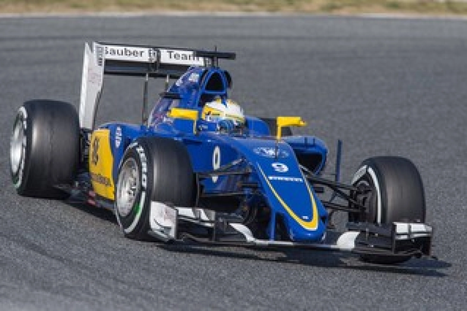 Despite Ericsson’s crash, promising prospects for the rest of the weekend at Sauber