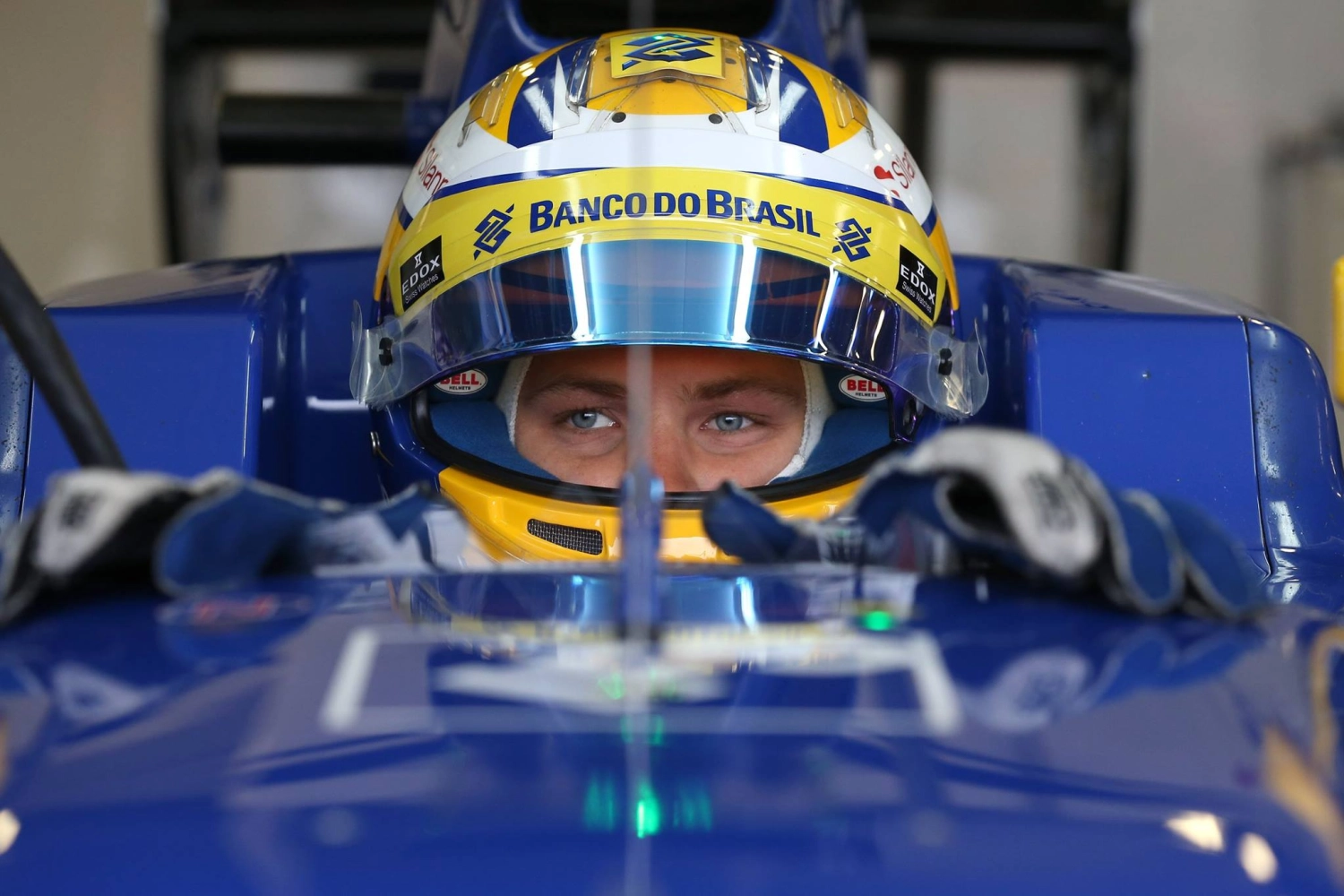 The two Saubers saw off the finish line in Singapore, still without a point on the clock