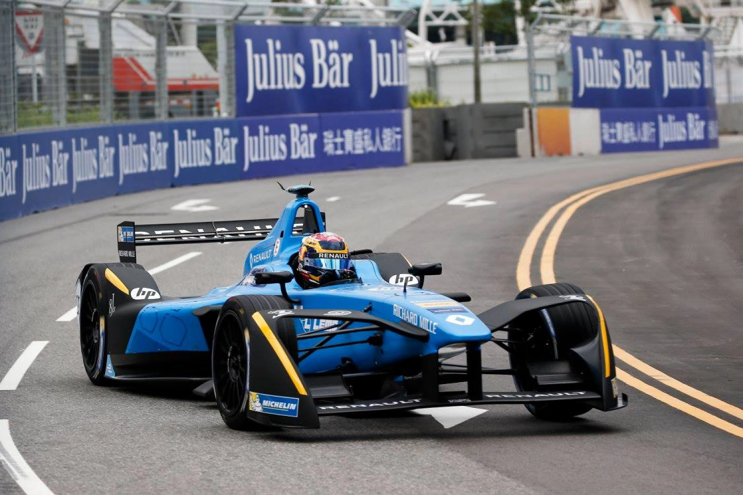 A look back at the Hong Kong ePrix: Buemi wins ahead of di Grassi, the big guns are back!