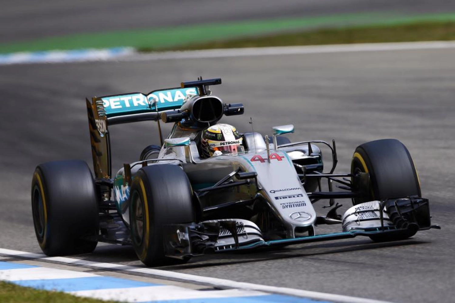Germany – Race: All smiles for Lewis Hamilton!