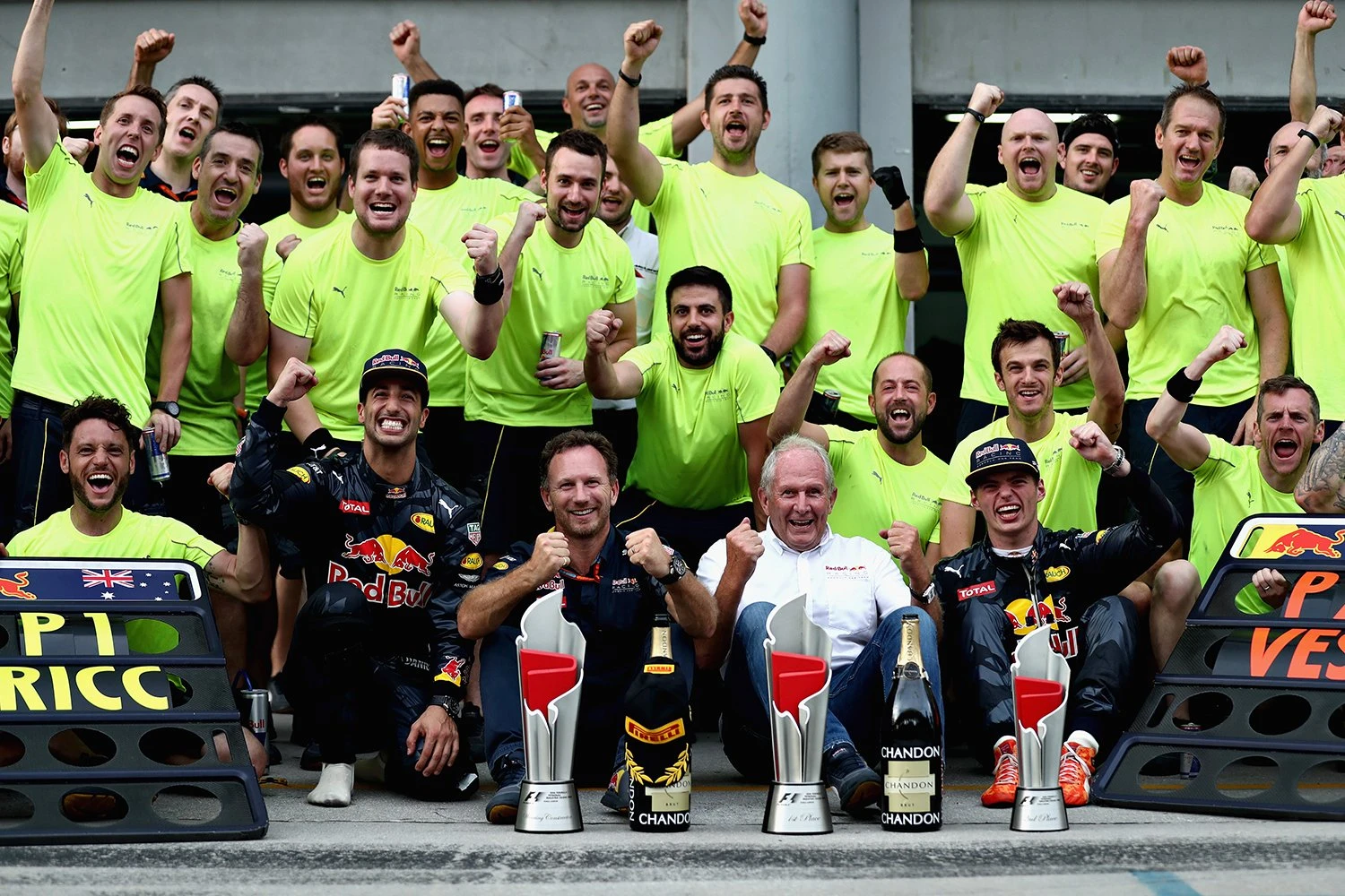Shoey who can for Ricciardo and Red Bull