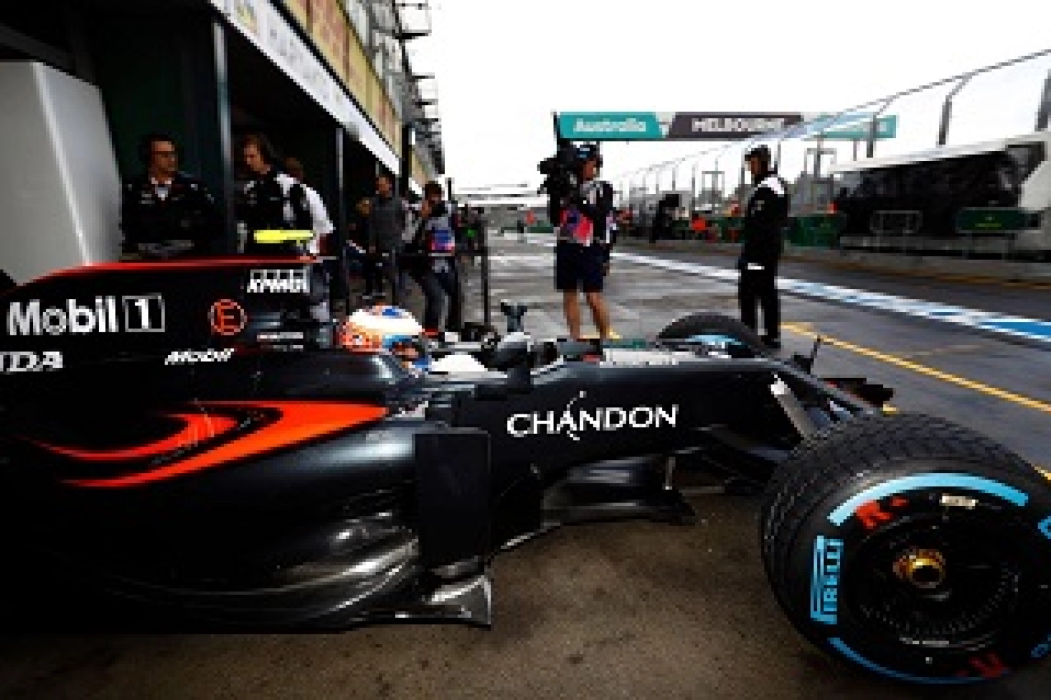 Alonso angry with Vettel and disappointed despite 10th place in Brazil