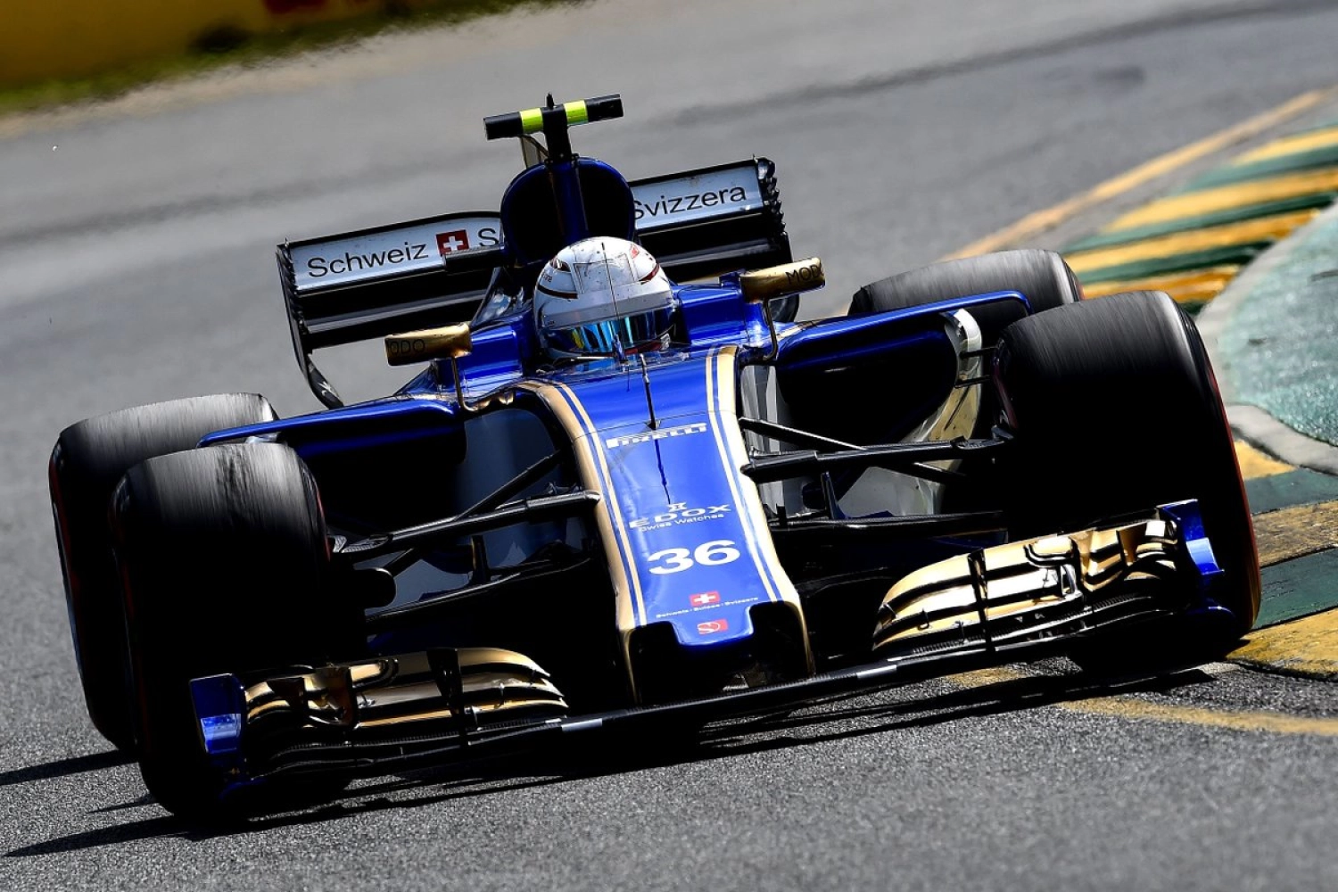 Sauber may opt for Honda in 2018