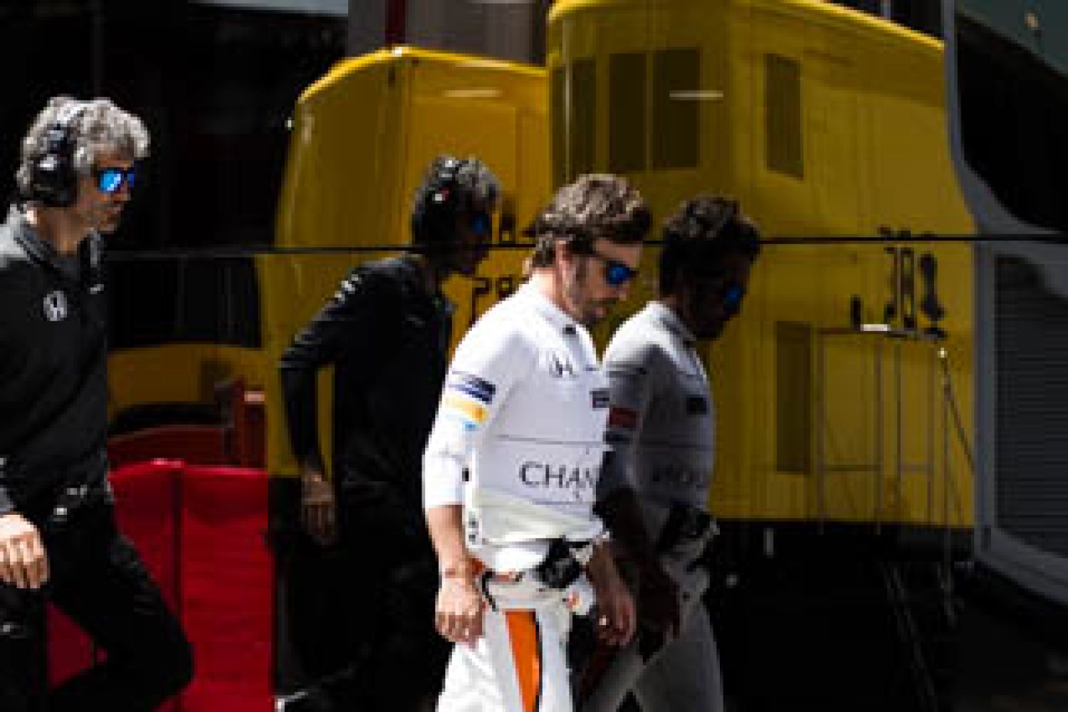 Alonso on the brink