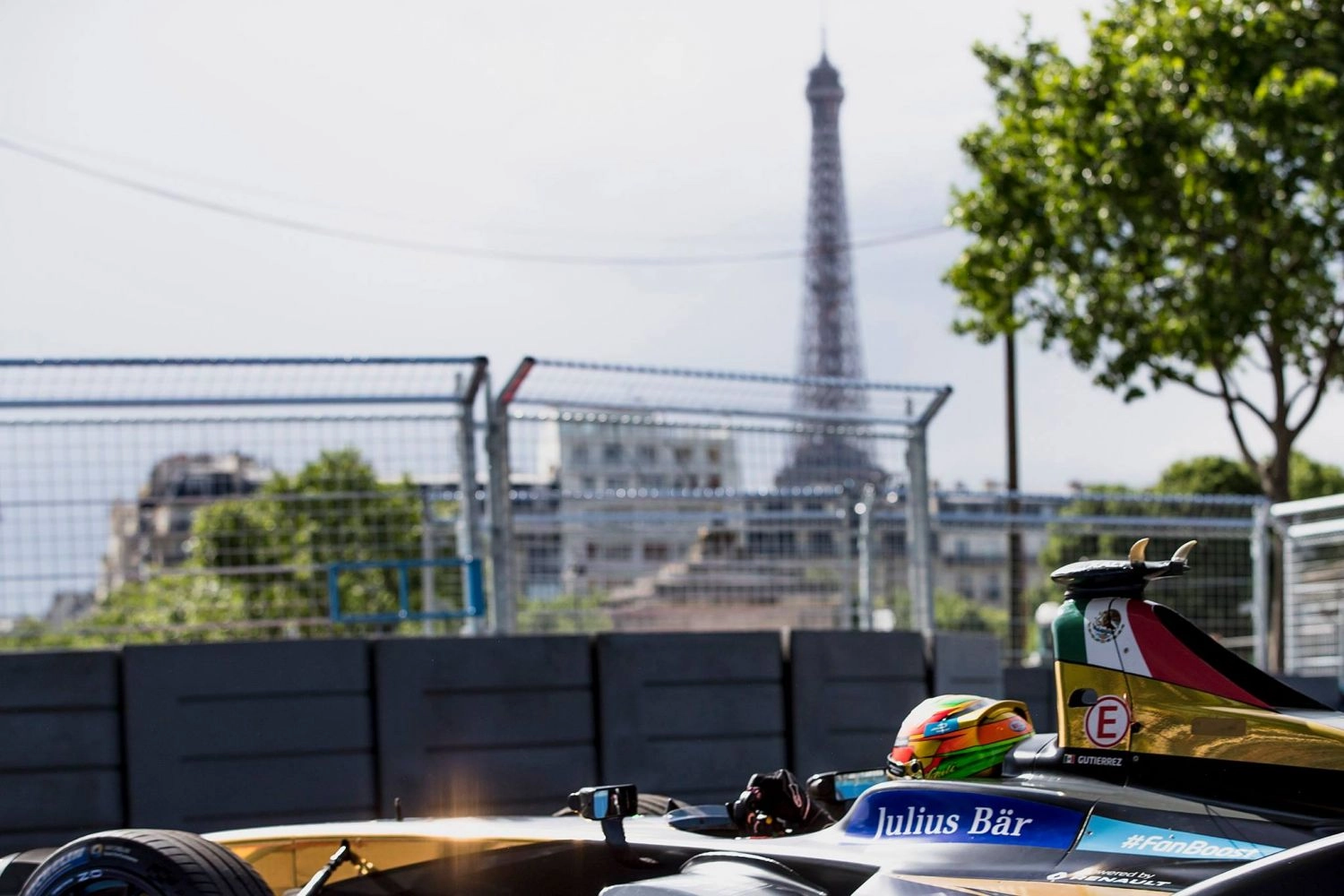 Friday in Paris: the ePrix awakens