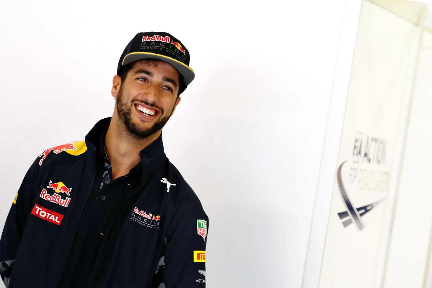 Ricciardo: Two races in a row and I feel cheated!