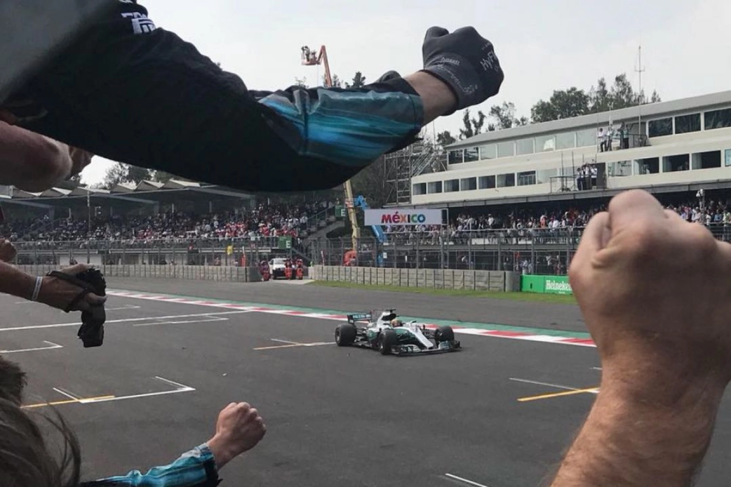 Beyond happiness, Lewis Hamilton and the “horrible” path to the fourth title