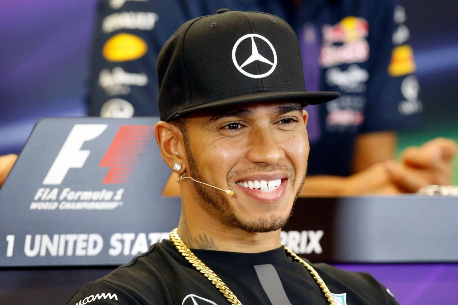 Lewis Hamilton will not take reckless risks in the race to claim his third World Championship title