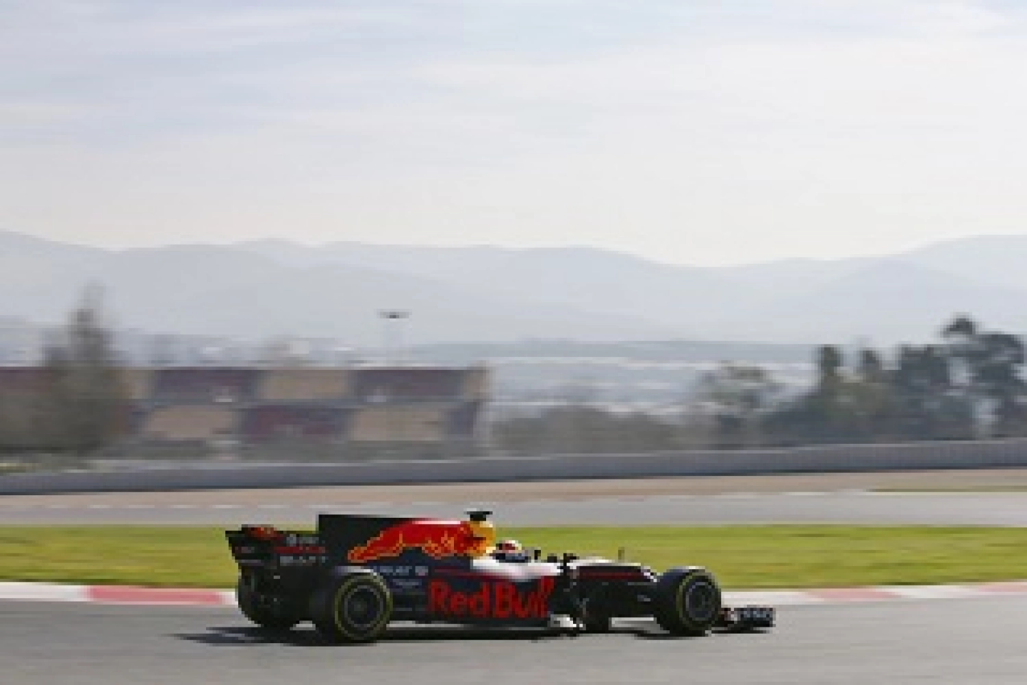 Red bull closes the gap on Ferrari