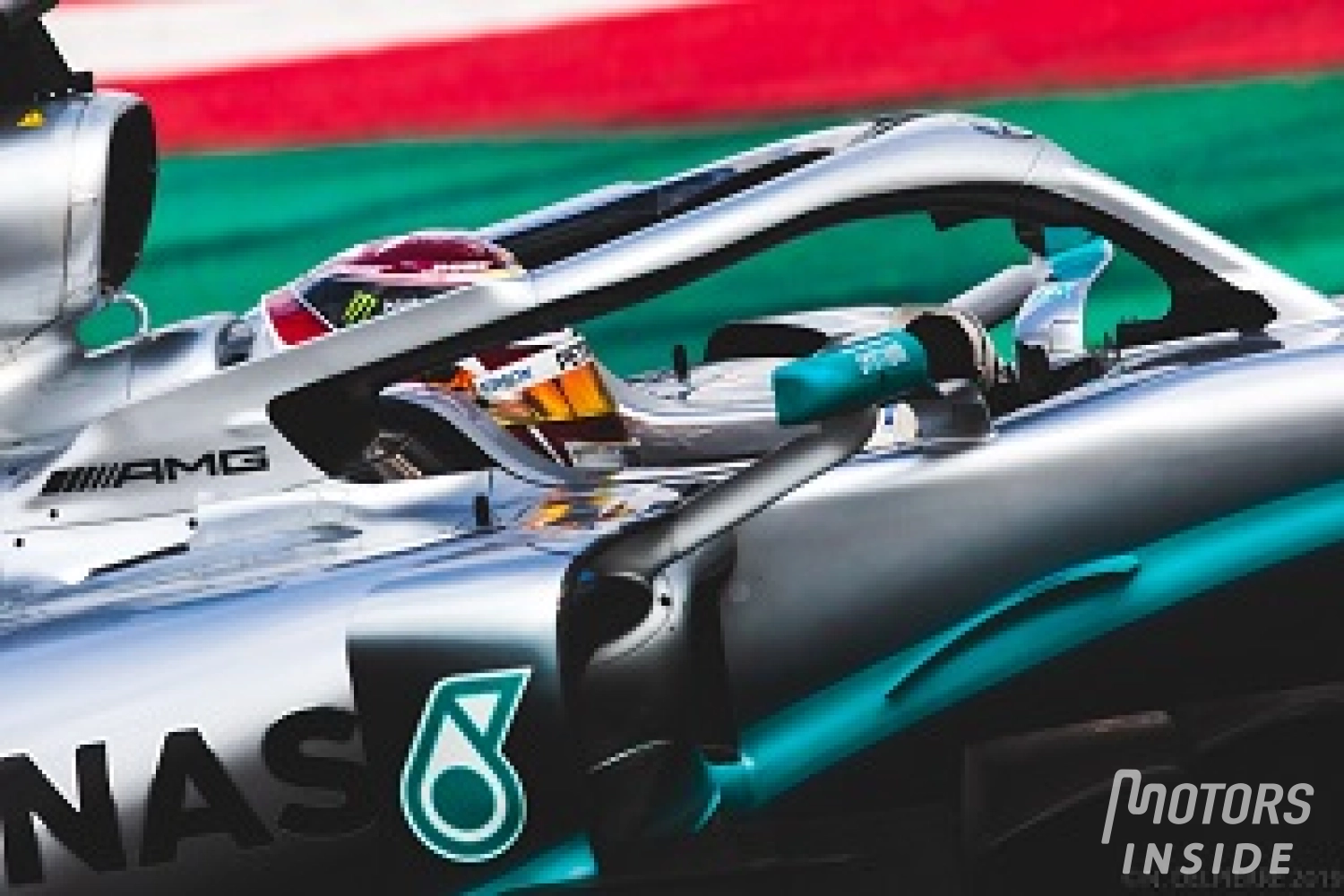 Australia – Free Practice 2: Hamilton Drives the Point Home