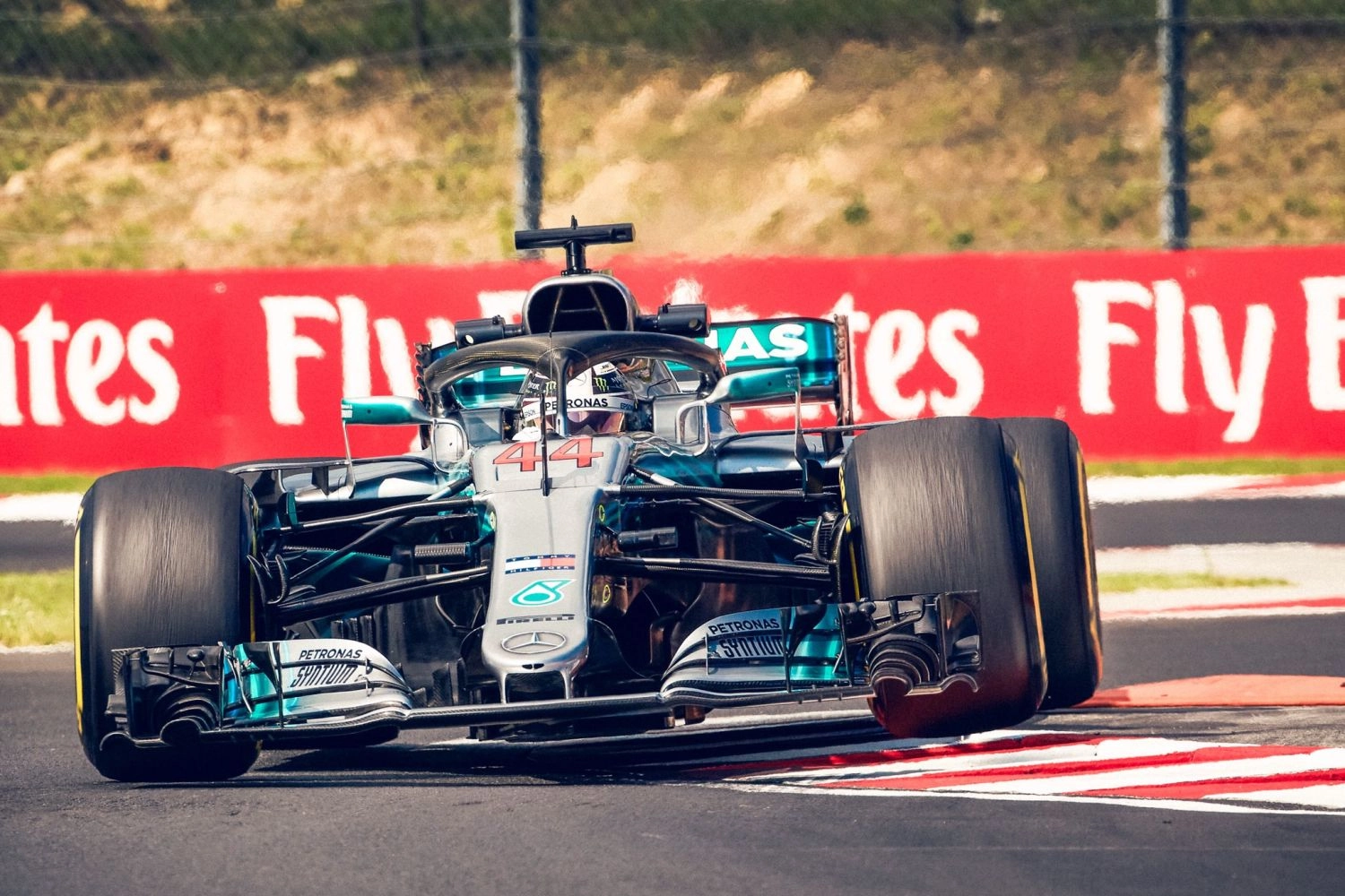 Hungary – Race: Hamilton goes on holiday with the victory ahead of Vettel!