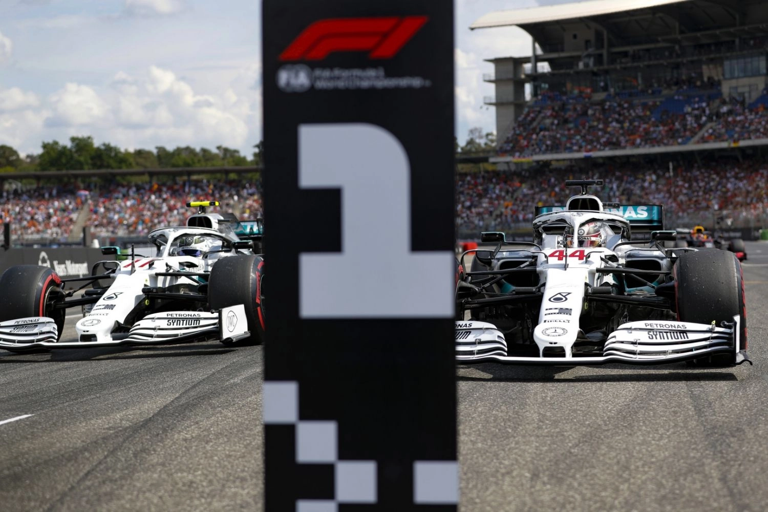 2019 Report – Mercedes: For Niki
