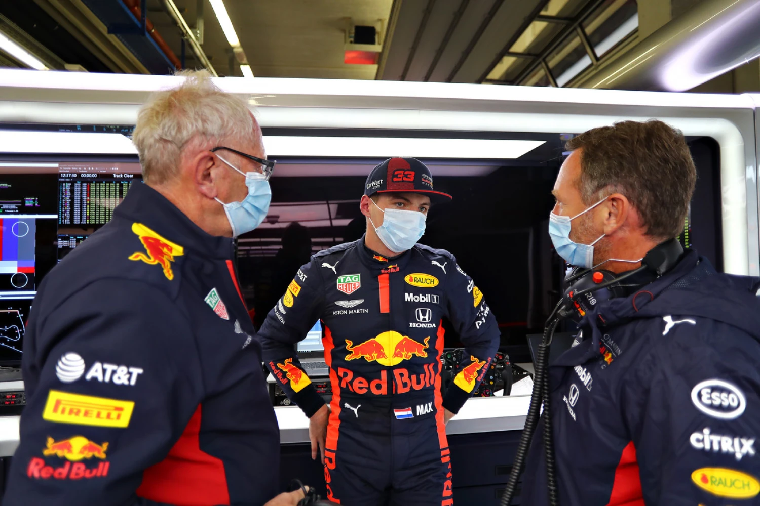 DAS on the Mercedes steering wheel: Red Bull Racing files a complaint with the FIA